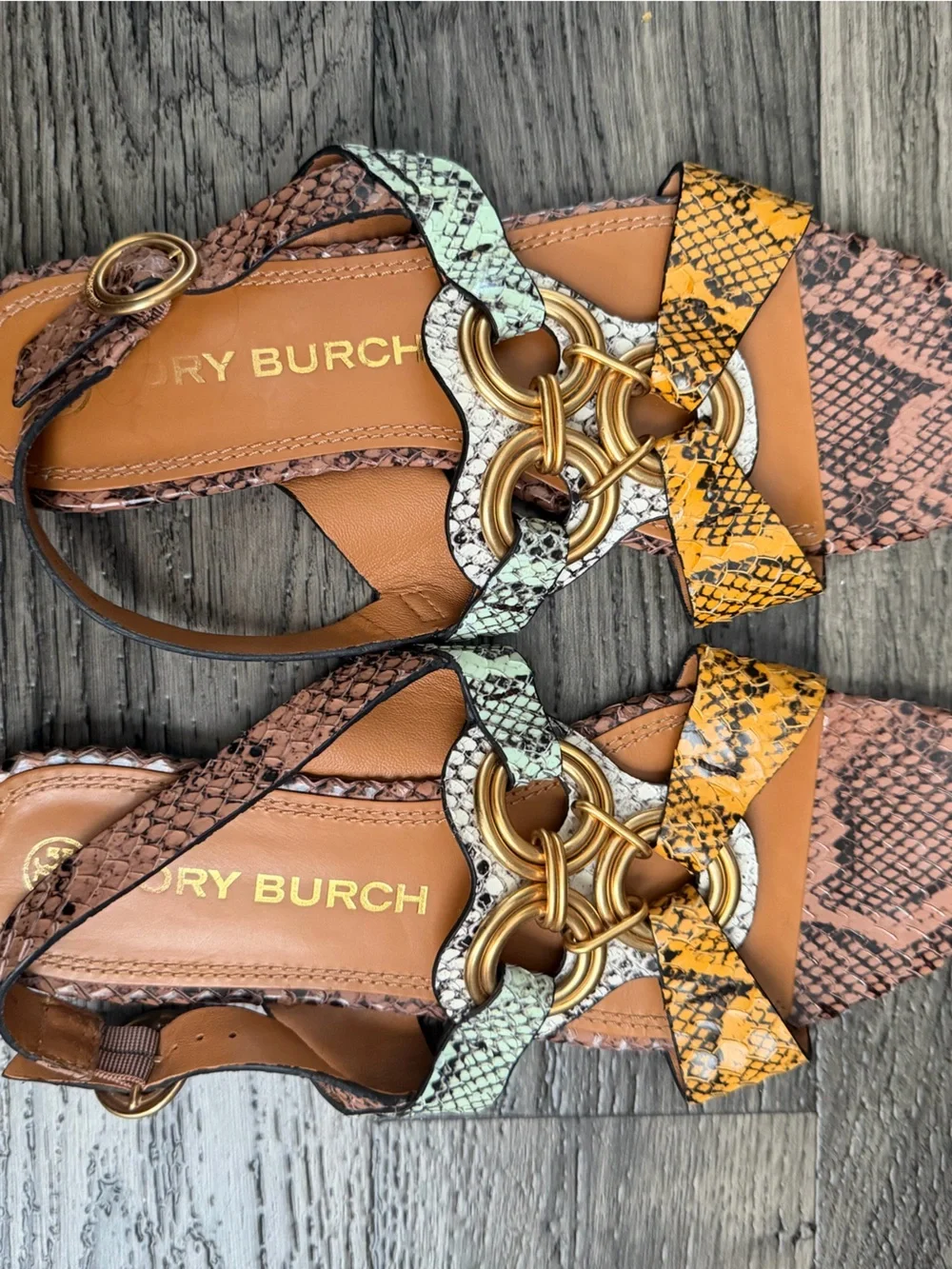 Tory Burch tory burch